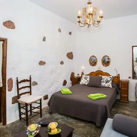 Casa Main En Сasa de vacaciones Femés