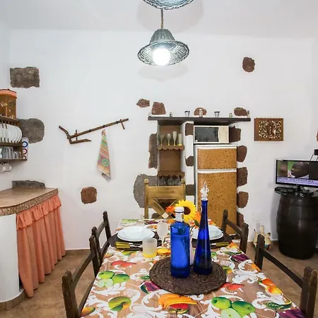 Casa Main En 別荘 Femés